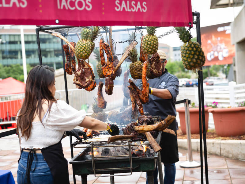 rare-steak-hanging-pineapples-championship-2025